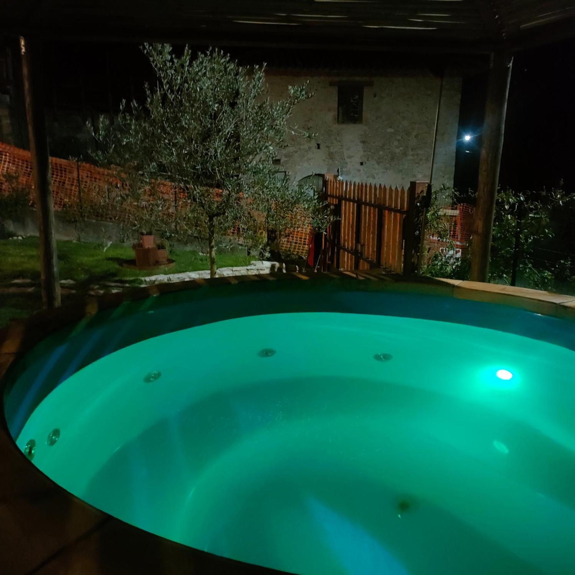 Апартаменти Umbria Valnerina , Il Tartuffo, Near Spoleto Scheggino Номер фото
